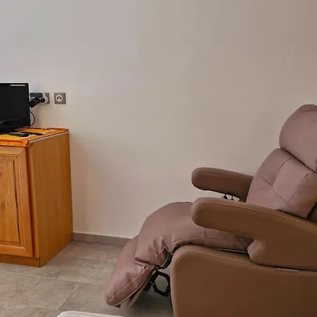 Dans Un Petit Village Entre Annecy - Geneve Apartment